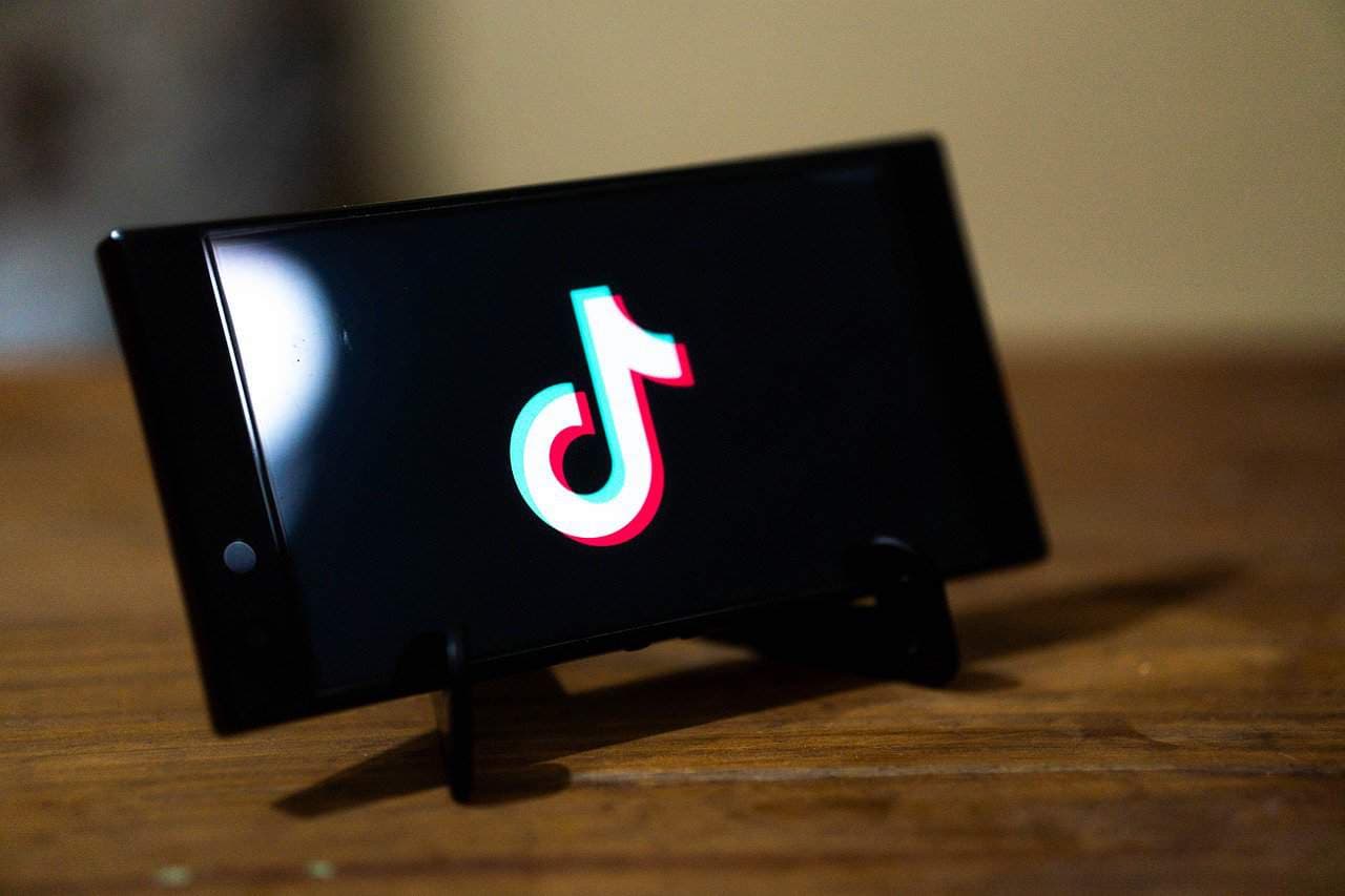 Quel est le format idéal pour une vidéo TikTok ? (Taille, durée, résolution…)