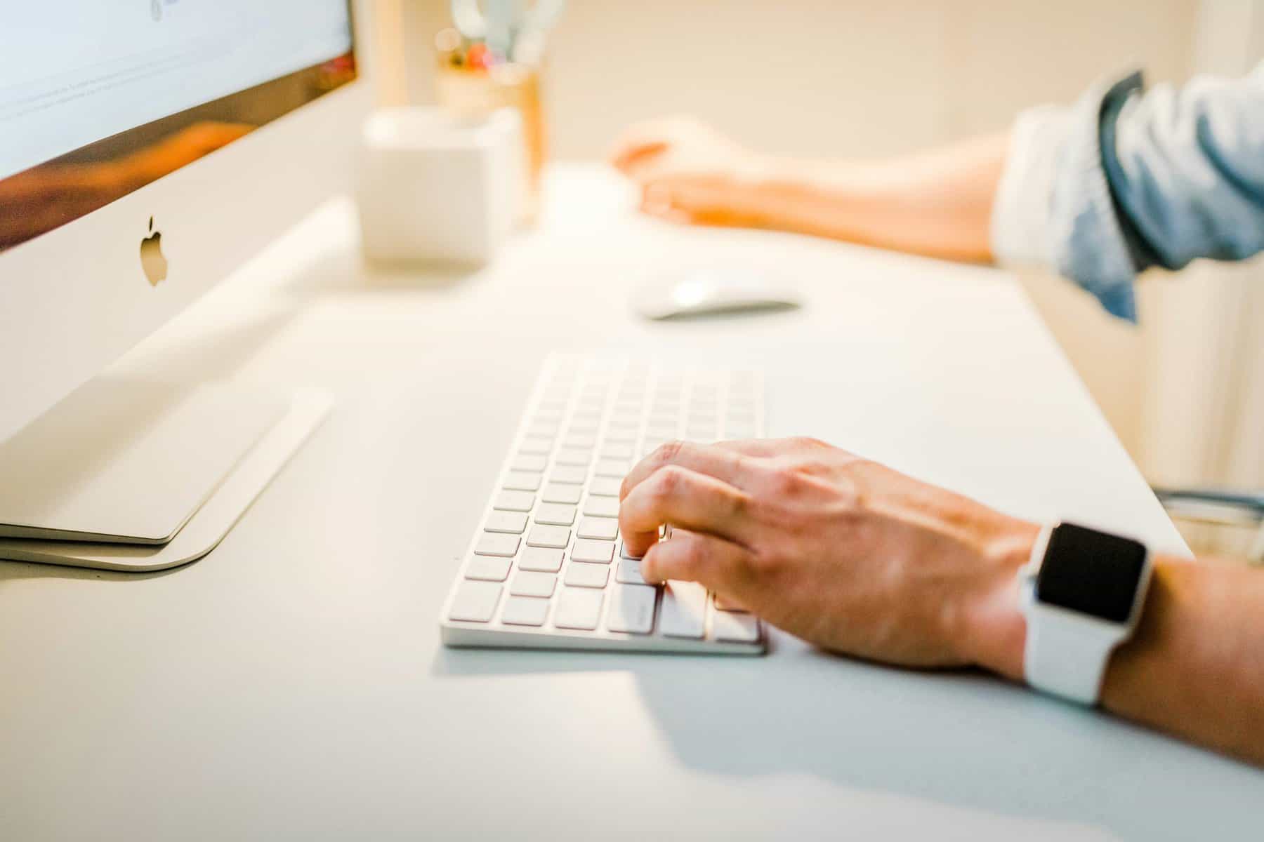 Requête cible Yoast : Comment choisir le bon mot-clé pour ton SEO en 2025