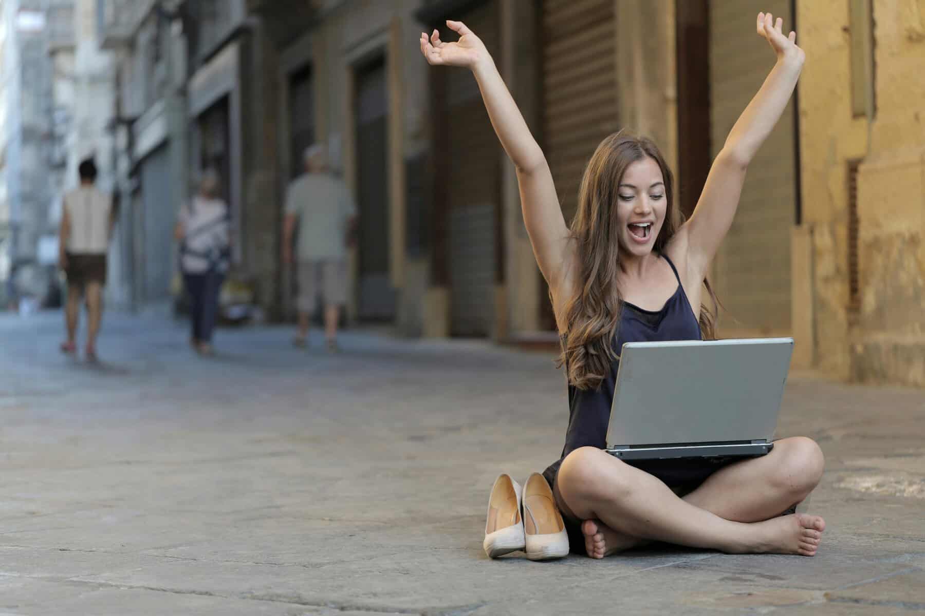 Le Digital Nomade : Les 5 Métiers Compatibles en Marketing